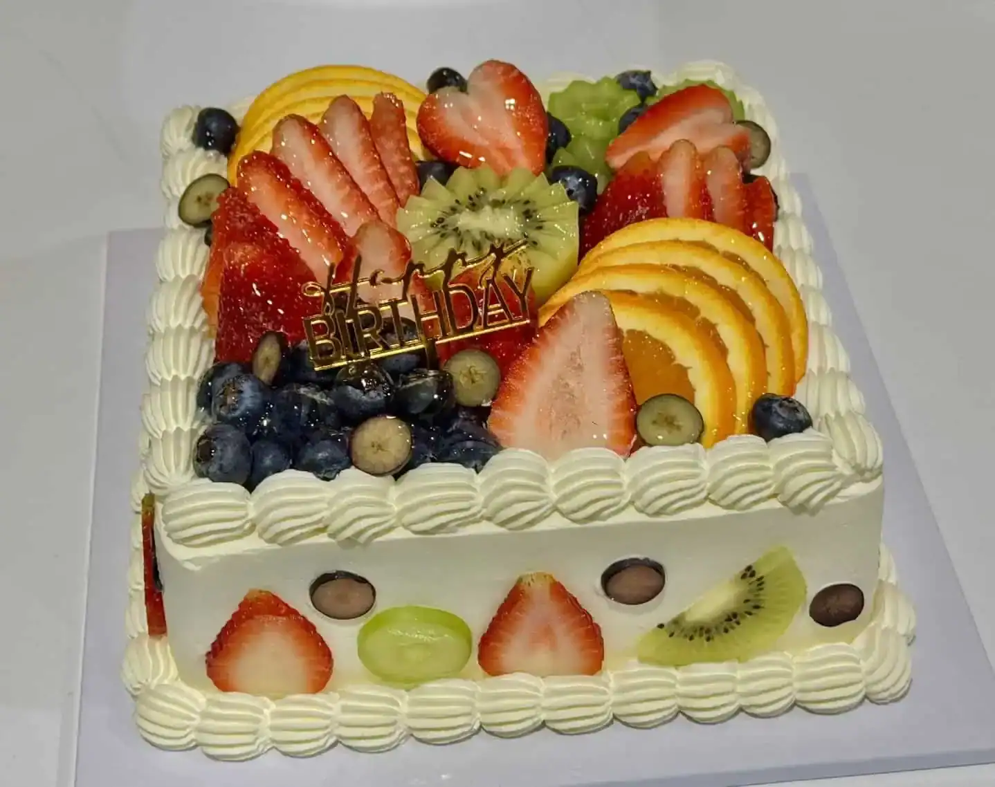 เค้กผลไม้สดรวม ความหวานแสนอร่อยที่เต็มไปด้วยสีสันและรสชาติ - Image 4