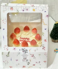 เค้กสตรอเบอรี่ช็อตเค้กเกาหลี 1 ปอนด์ พร้อมกล่อง