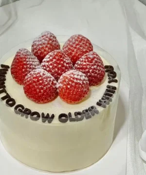 สตรอว์เบอร์รีช็อตเค้ก 1 ปอนด์