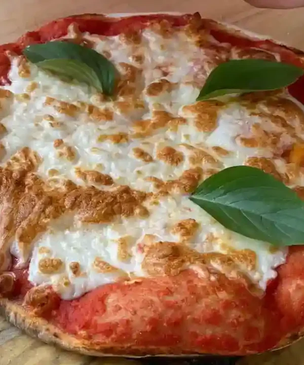 พิซซ่าเตาฟืน