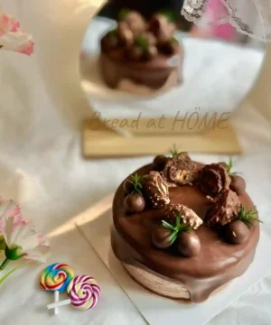 เค้กช็อกโกแลตกานาช 1/2 ปอนด์ วันเกิด