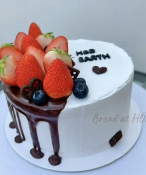 เค้กวันเกิดสวยๆสตอเบอรี่ช็อตเค้ก 1ปอนด์