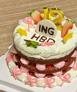 เค้กวันเกิดสตอเบอรี่ช็อตเค้กมินิมอล 1 ปอนด์