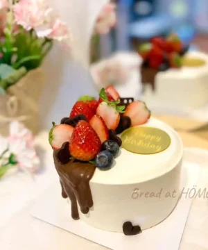 เค้กสตรอเบอรี่เกาหลีวันเกิด 1/2 ปอนด์