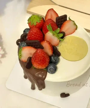 เค้กสตรอเบอรี่เกาหลีครึ่งปอนด์