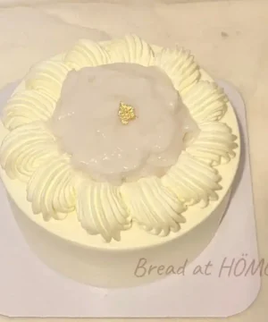 เค้กมะพร้าวอ่อนครีมสดแบบปอนด์