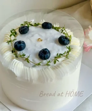 เค้กมะพร้าวอ่อนครีมสดแบบ 1/2 ปอนด์