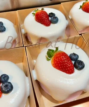 สตอเบอรี่ช็อตเค้กมินิ