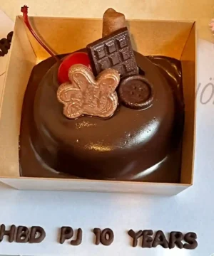 เค้กช็อกโกแลตลาวามินิ