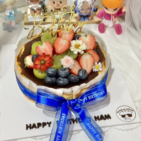 ชีสเค้กหน้าไหม้วันเกิด 2 ปอนด์