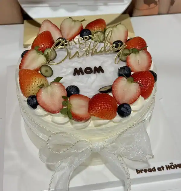 เค้กมะพร้าวอ่อนครีมสด 1 pound