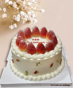 สตรอเบอรี่ช็อตเค้ก 1 ปอนด์