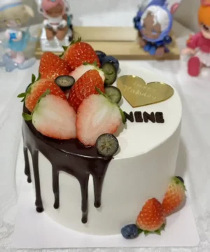 สตรอเบอรี่ช็อตเค้กครึ่งปอนด์