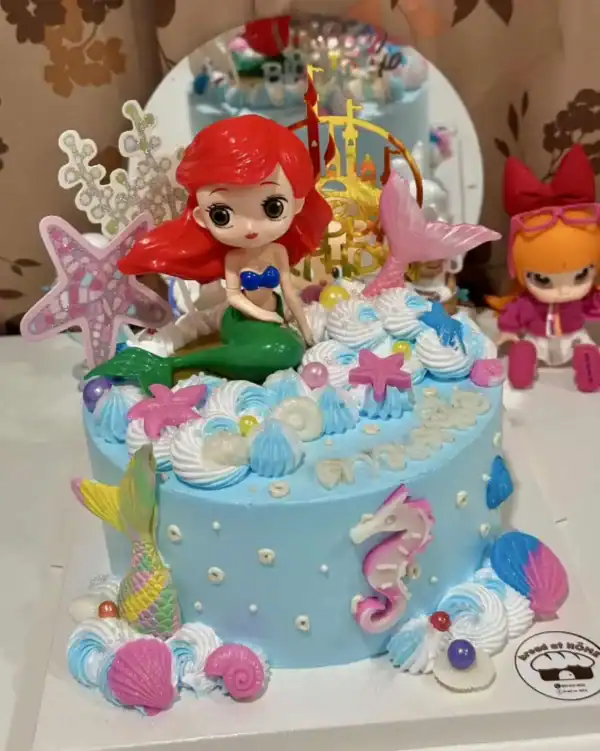 เค้กนางเงือกแอเรียล 1 ปอนด์