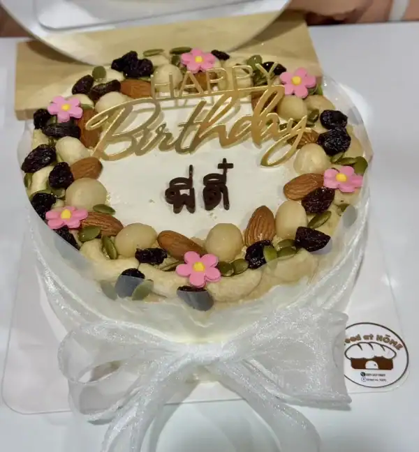 เค้กแครอทครีมชีสฟรอสติ้ง 1 ปอนด์