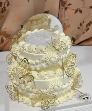 เค้กมะพร้าวอ่อนครีมสด 2 ชั้น