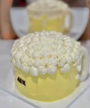 เค้กแก้วเบียร์ครึ่งปอนด์