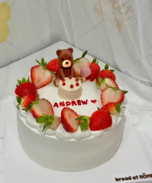 เค้กหมีสตอเบอรี่ฟองดอง 1 ปอนด์