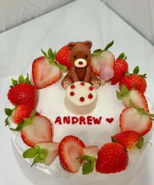 เค้กหมีสตอเบอรี่ 1 ปอนด์