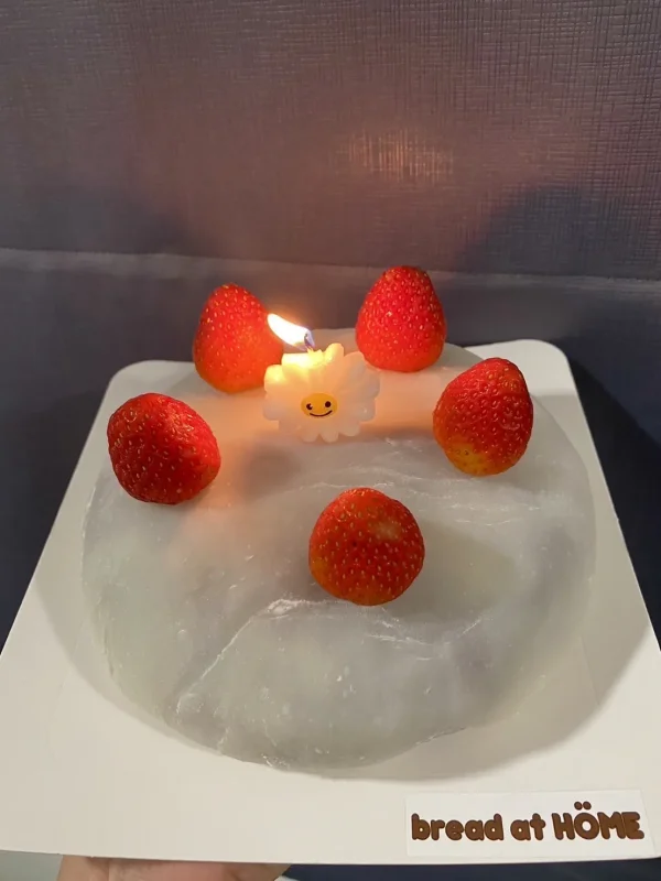เค้กไดฟูกุสตรอว์เบอร์รี ครึ่งปอนด์