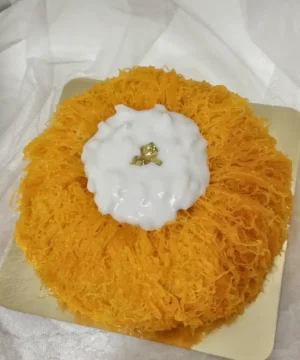 เค้กฝอยทองซอสมะพร้าวอ่อนครีมสด 1p