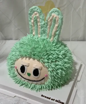 เค้กลาบูบู้สีเขียวมินต์ 1p