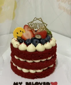 เรดเวลเวทเค้กสตอเบอรี่ครึ่งปอนด์