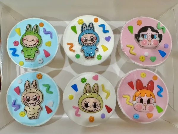 คัพเค้กลาบูบู้แบบกล่อง