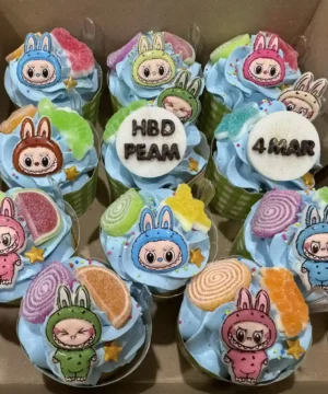 คัพเค้กวันเกิดลาบูบู้