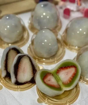 เค้กไดฟูกุมินิสตอเบอรี่