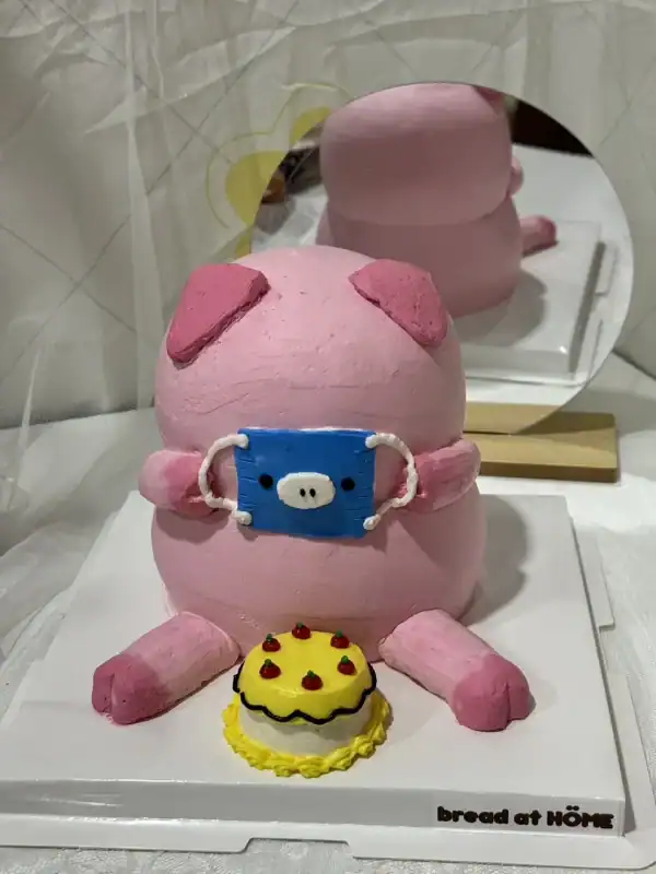 เค้กรูปหมู 3 มิติ