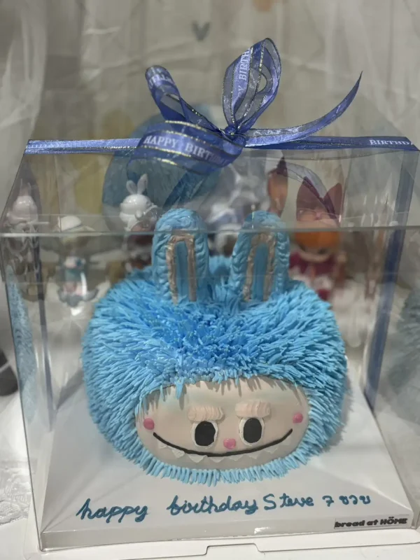 เค้กลาบูบู้สีฟ้า 1p