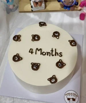 เค้กมินิมอลเรียบๆ 1 ปอนด์