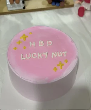 เค้กมินิมอล 1 ปอนด์