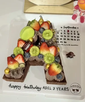 เค้กตัวอักษร A 2 ปอนด์