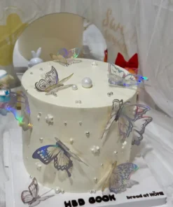 เค้กมะพร้าวอ่อนครีมสดทรงสูง 3 ปอนด์