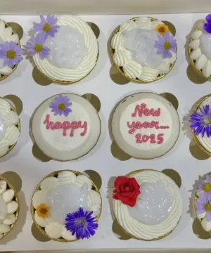 คัพเค้กมะพร้าวอ่อนครีม