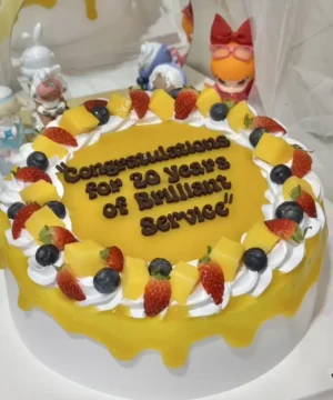 เค้กมะม่วงครีมสด 4 ปอนด์