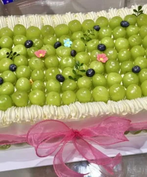 เค้กองุ่นไซมัสคัส 10 ปอนด์