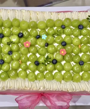 เค้กองุ่นไซมัสคัส 10 ปอนด์