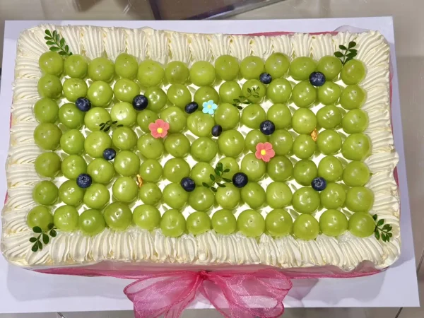 เค้กองุ่นไซมัสคัส 10 ปอนด์