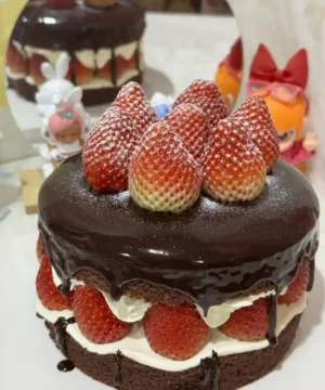 ช็อกโกแลตสตอเบอรี่ช็อตเค้ก 1 pound