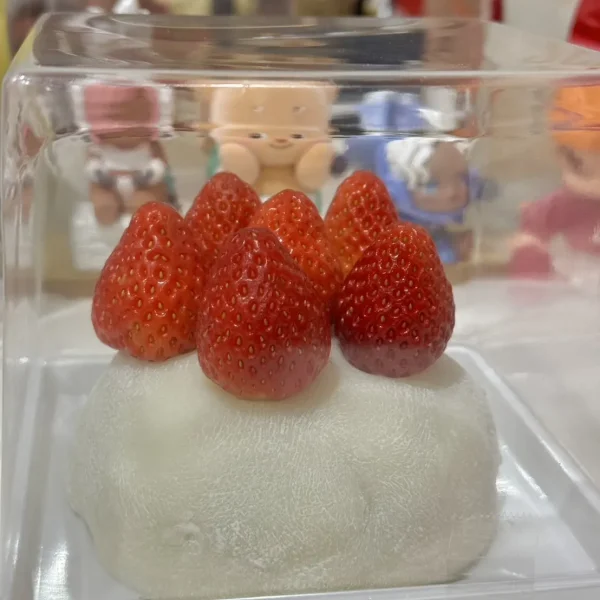 เค้กไดฟูกุสตรอว์เบอร์รีครึ่งปอนด์