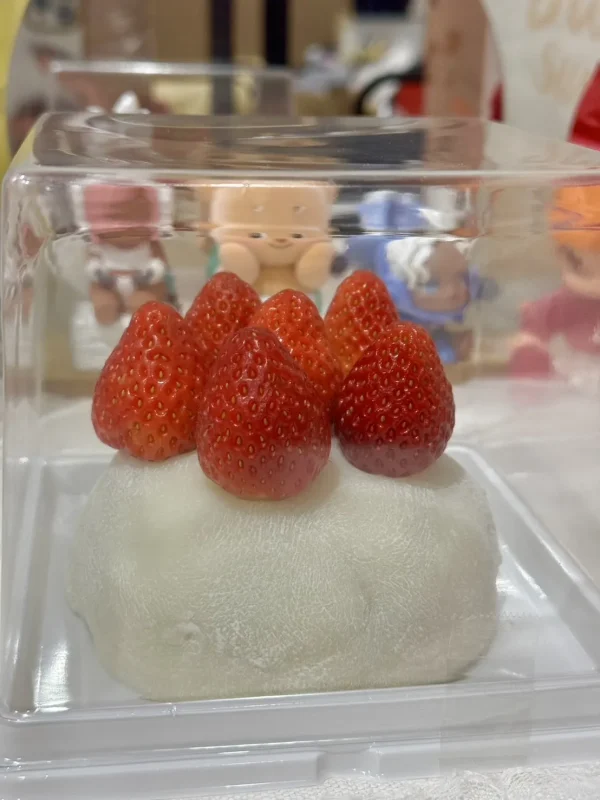 เค้กไดฟูกุสตรอว์เบอร์รีครึ่งปอนด์