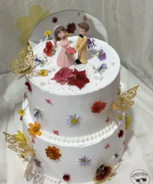 เค้กดอกไม้กินได้ 2 ชั้น