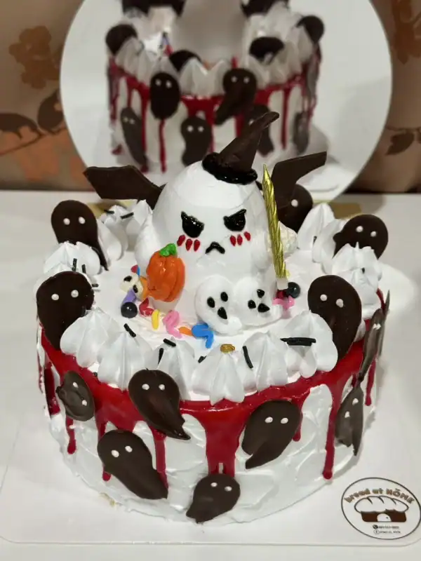 เค้กฮาโลวีนวันเกิด 1 ปอนด์
