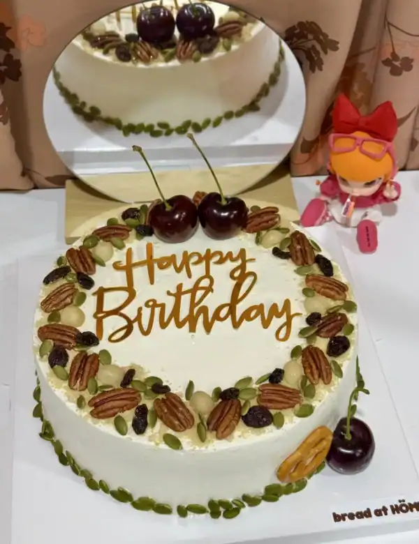 เค้กแครอทครีมชีสฟรอสติ้ง 3 ปอนด์