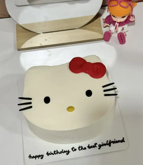 เค้กคิตตี้ 1 pound