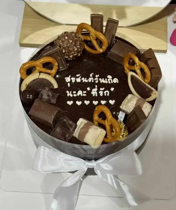 เค้กช็อกโกแลตหน้านิ่ม 1 ปอนด์