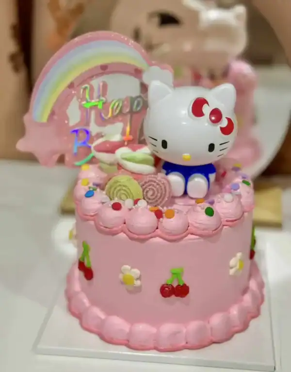 เค้กคิตตี้ครึ่งปอนด์